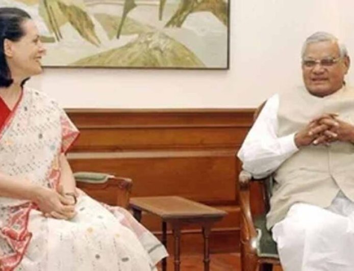 जब सोनिया गांधी का फोन सुनकर भावुक हो गए अटल बिहारी वाजपेयी, कहा— ‘मैं ठीक हूं…’