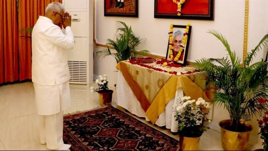 भारतरत्न अटल बिहारी वाजपेयी की जन्म जयंती पर राज्यपाल श्री पटेल ने किया पुण्य स्मरण