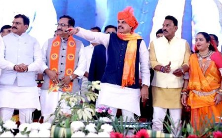 बहनों को प्रशिक्षण, स्व-सहायता समूहों से जोड़ना और मेहनत की सही कीमत देना हमारी प्राथमिकता : मुख्यमंत्री डॉ. यादव