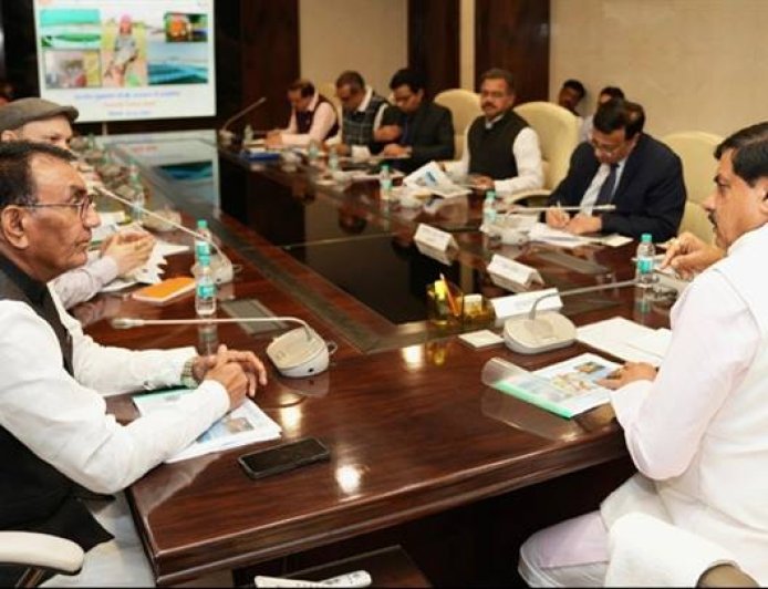 प्रदेश में मत्स्य उत्पादन दोगुना करने की दिशा में सक्रियता से करें कार्य : मुख्यमंत्री डॉ. यादव