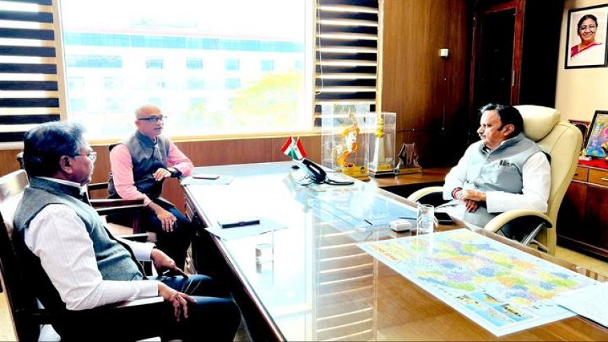 सीएचसी को एफआरयू के रूप में उन्नत करने के लिए मैनपावर की उपलब्धता सुनिश्चित करें: उप मुख्यमंत्री श्री शुक्ल