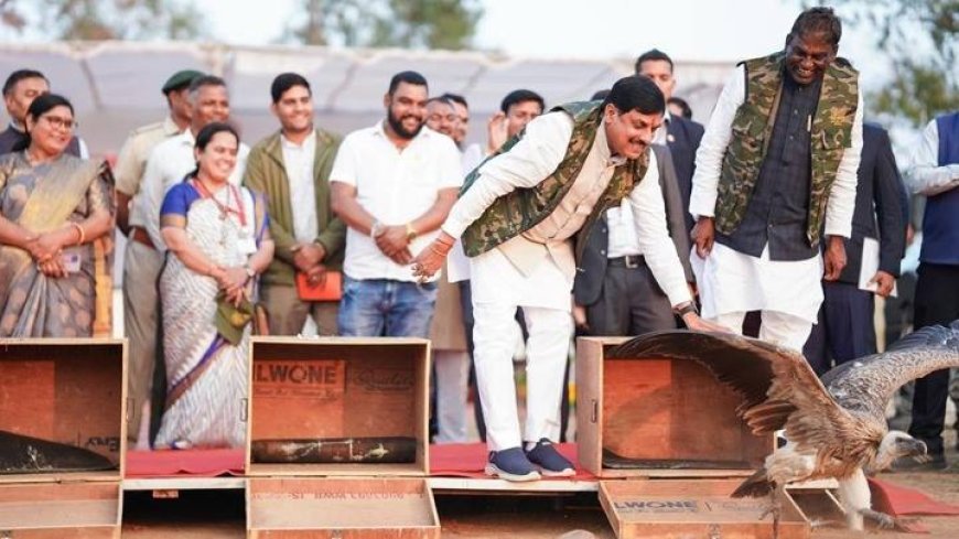 पारिस्थितिकी तंत्र में सहयोगी पशु पक्षियों के संरक्षण के लिए राज्य सरकार प्रतिबद्ध: मुख्यमंत्री डॉ यादव