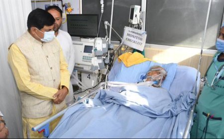 मुख्यमंत्री डॉ. यादव ने पूर्व विधायक श्री राव राजकुमार यादव के स्वास्थ्य की जानकारी प्राप्त की