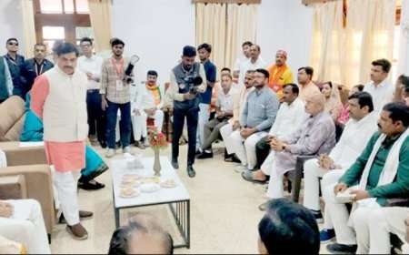 मुख्यमंत्री डॉ. यादव ने कलेक्टर सीधी और गुना एसपी को हटाने के दिये निर्देश