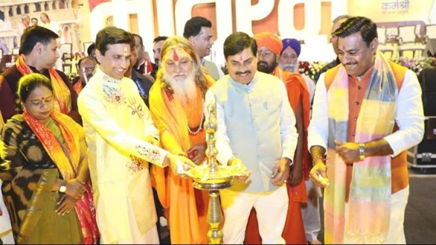 कवि सम्मेलन हमारी समृद्ध काव्य परम्पराओं के हैंसजीव संवाहक : मुख्यमंत्री डॉ. यादव