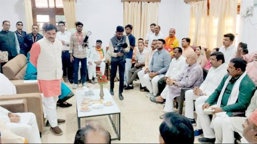 मुख्यमंत्री डॉ. यादव ने कलेक्टर सीधी और गुना एसपी को हटाने के दिये निर्देश