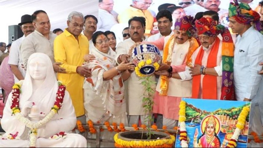 माँ नर्मदा के आशीर्वाद से प्रदेश में बह रही है विकास की नई धारा :  मुख्यमंत्री डॉ. यादव