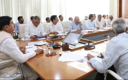 रोजगारोन्मुखी नवीन कोर्स करें डिजाइन : मुख्यमंत्री डॉ. यादव