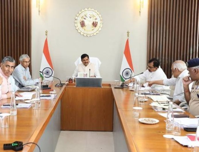 नक्सल उन्मूलन के बाद बालाघाट जिले में तेज करें विकास की गति : मुख्यमंत्री डॉ. यादव