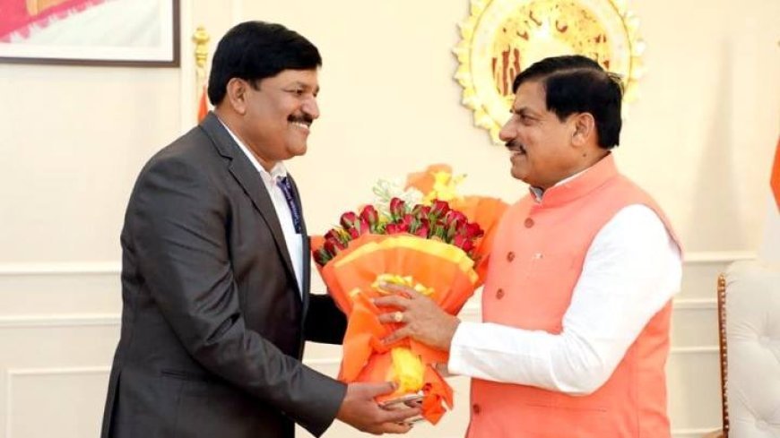 मुख्यमंत्री डॉ. यादव से नव नियुक्त सूचना आयुक्तों ने की सौजन्य भेंट