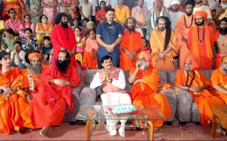 मुख्यमंत्री डॉ. यादव ने गंगा दशहरे पर नीलगंगा पहुंचकर किया माँ गंगा की प्रतिमा का पूजन और अभिषेक
