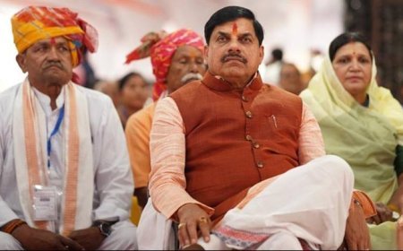 मुख्यमंत्री डॉ. यादव ने शुजालपुर में किसानों के साथ सुना मन की बात कार्यक्रम