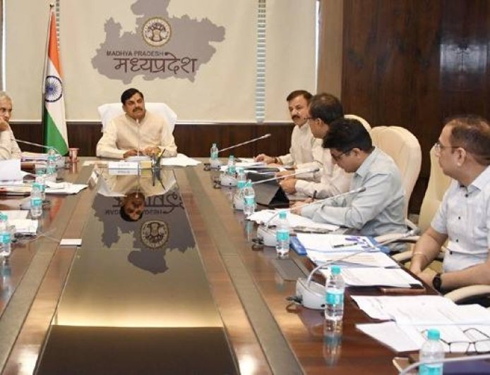 स्कूली शिक्षा में कक्षा 8 से 12 में कृ‍त्रिम बुद्धिमता (एआई) के कौशल को किया जाये शामिल : मुख्यमंत्री डॉ. यादव