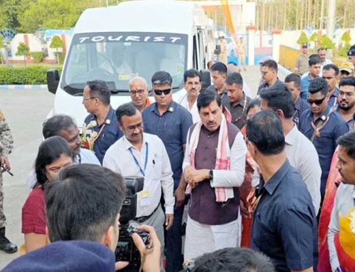 सादगी और मितव्ययिता का संदेश, जनसेवा का अटल संकल्प