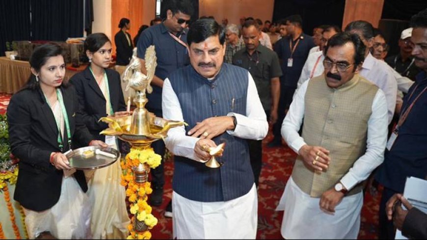मुख्यमंत्री डॉ. मोहन यादव ने भोपाल में ग्रीन बिल्डिंग तकनीक एवं इंडियन बिल्डिंग कांग्रेस की 113वी गवर्निंग काउंसिल मीटिंग और अखिल भारतीय सेमिनार का दीप प्रज्ज्वलित कर शुभारंभ किया।