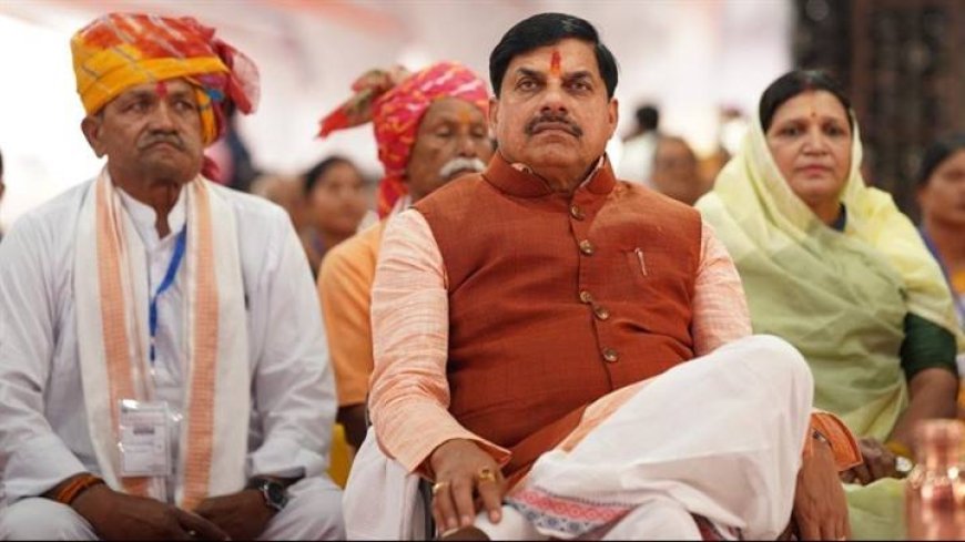 मुख्यमंत्री डॉ. यादव ने शुजालपुर में किसानों के साथ सुना मन की बात कार्यक्रम