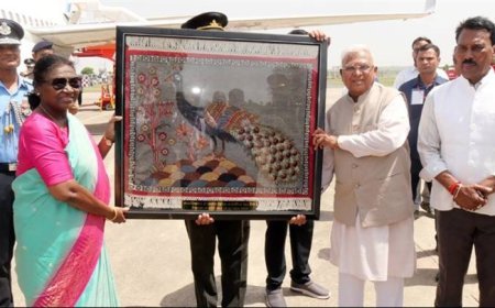 राष्ट्रपति श्रीमती मुर्मु को ग्वालियर विमानतल पर दी भावभीनी विदाई