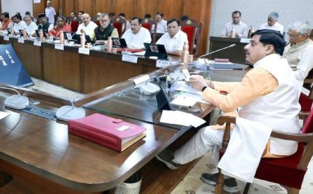 राज्य के सर्वांगीण विकास, जनकल्याण और सांस्कृतिक गौरव को बढ़ावा देने के लिए 5,960 करोड़ रूपये की योजनाओं सहित कई जनहितैषी कार्यों को मंजूरी