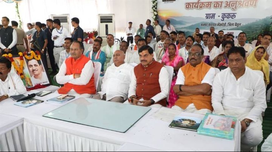 प्रधानमंत्री श्री मोदी के लोकप्रिय रेडियो कार्यक्रम मन की बात के 135 वें संस्करण का प्रसारण