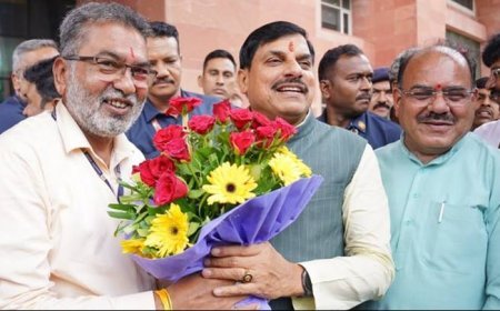 मुख्यमंत्री डॉ. यादव का पदोन्नत अधिकारी-कर्मचारियों ने माना आभार