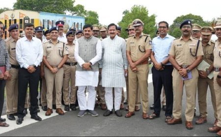 पुलिस विभाग के अधिकारियों-कर्मचारियों ने पदोन्नति पर मुख्यमंत्री डॉ. यादव का जताया आभार
