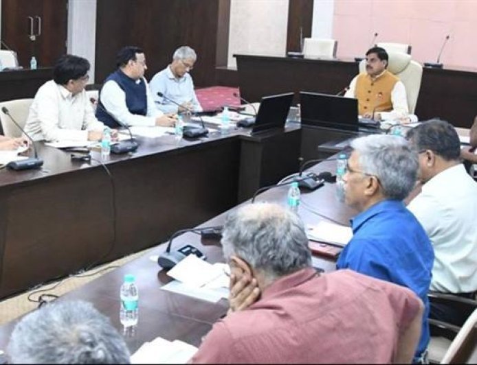 18 जिलों में होंगे नर्मदा जयंती कार्यक्रम, नदी संरक्षण से समाज को भी जोड़ें : मुख्यमंत्री डॉ. यादव