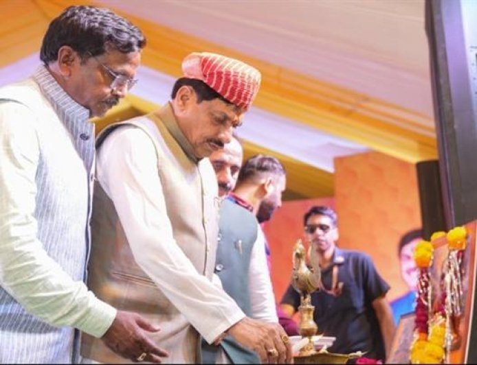प्राचीन भारतीय ज्ञान परंपरा को गहराई से समझने के लिये उन्हें उज्जैन के सांदिपनी आश्रम अवश्य आना चाहिए : मुख्यमंत्री डॉ. यादव