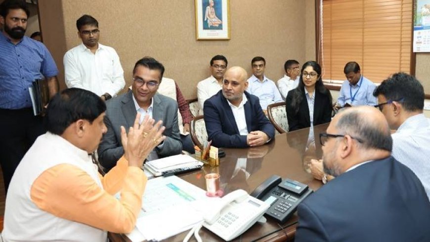 मुख्यमंत्री डॉ. यादव से मिले पारस डिफेंस एंड स्पेस टेक्नोलॉजीस कम्पनी के पदाधिकारी