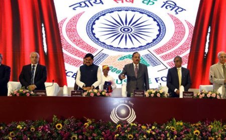 मुख्यमंत्री डॉ. मोहन यादव ने इंदौर के ब्रिलियंट कन्वेंशन सेंटर में "न्याय तक पहुँच बढ़ाने" पर आयोजित वेस्ट ज़ोन क्षेत्रीय सम्मेलन में वीडियो का लोकार्पण किया।
