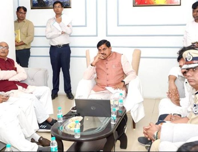 बाढ़ प्रभावितों की सुरक्षा सर्वोपरि, हर व्यक्ति तक पहुंचायेंगे राहत : मुख्यमंत्री डॉ. यादव