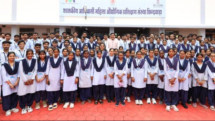 प्रशिक्षु छात्राएं आत्मविश्वास रखें, तकनीकी दक्षता के साथ अपनी जड़ों से जुड़े : मुख्यमंत्री डॉ. यादव