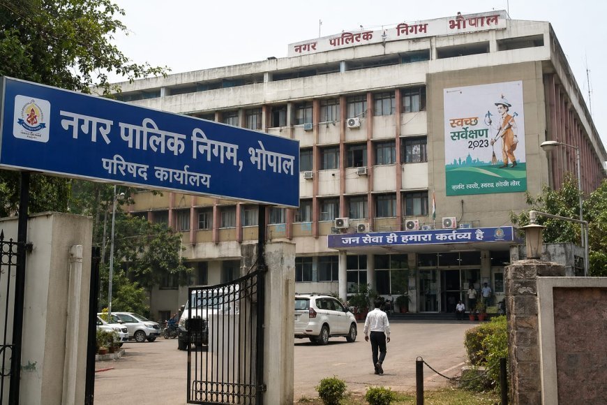 भोपाल में 7512 प्रतिष्ठानों पर नोटिस, 750 की समयसीमा खत्म फिर भी सीलिंग नहीं; 15 सितंबर को सुप्रीम कोर्ट में जवाब
