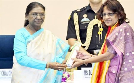राष्ट्रपति श्रीमती मुर्मु ने शिक्षक दिवस पर मध्यप्रदेश के 6 शिक्षकों को किया सम्मानित