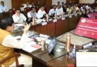 मुख्यमंत्री डॉ. मोहन यादव की अध्यक्षता में मंत्रालय में मन्त्रि-परिषद की बैठक वंदे-मातरम् गान के साथ आरम्भ हुई।