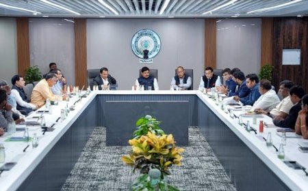 मुख्यमंत्री डॉ. यादव ने शहरी विकास परियोजनाओं पर की आंध्र प्रदेश के वरिष्ठ अधिकारियों से चर्चा