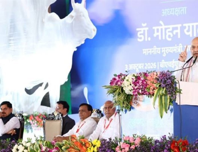 पशुधन और दुग्ध उत्पादन से आएगी गौपालकों के घरों में समृद्धि : केंद्रीय सहकारिता मंत्री श्री शाह